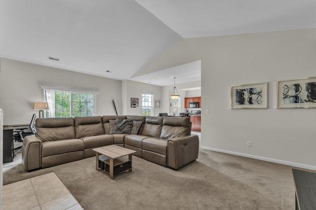 2263 Pinecroft Drive, Canton, MI 48188