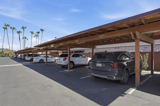 9717 Winter Gardens 180, Lakeside, CA 92040