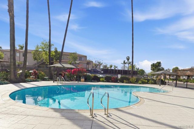 9717 Winter Gardens 180, Lakeside, CA 92040