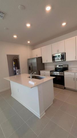 1857 FULFILLMENT DRIVE, Kissimmee, FL 34744