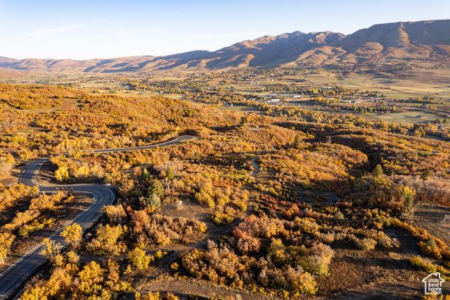 1874 N Shamy Way 26, Eden, UT 84310