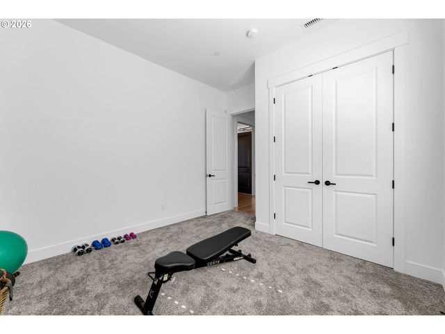 18410 Ne 79TH St, Vancouver, WA 98682