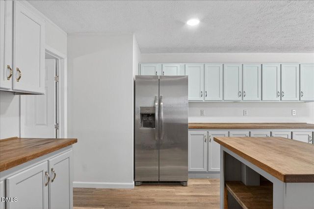 6600 Clearwater Drive, Oxford, NC 27565