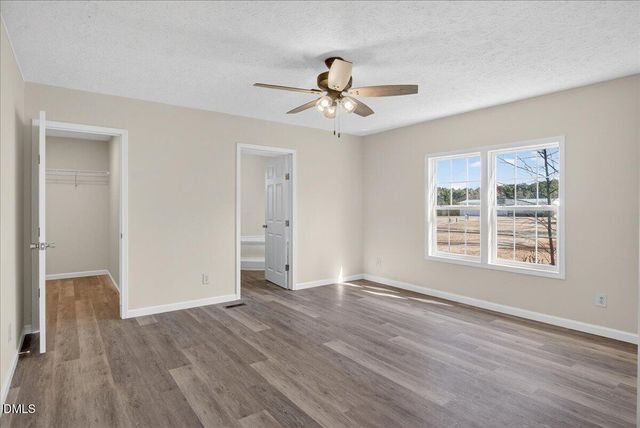 6600 Clearwater Drive, Oxford, NC 27565