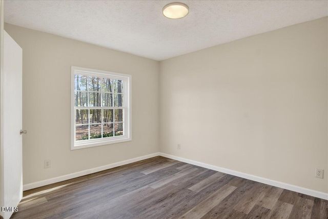 6600 Clearwater Drive, Oxford, NC 27565