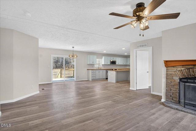 6600 Clearwater Drive, Oxford, NC 27565