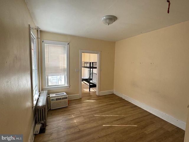 612 LOCUST ST, Reading, PA 19604
