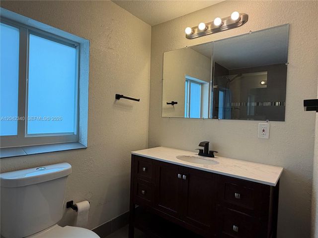 2771 NE 2nd Terrace, Pompano Beach, FL 33064