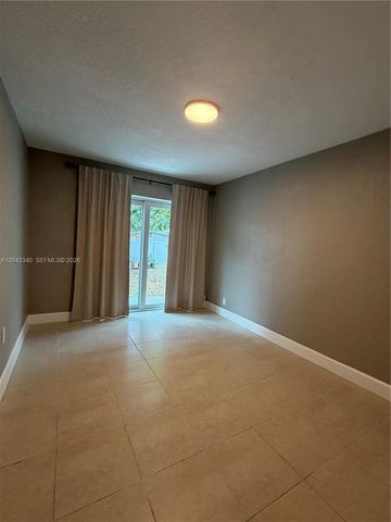 2771 NE 2nd Terrace, Pompano Beach, FL 33064