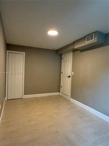 2771 NE 2nd Terrace, Pompano Beach, FL 33064