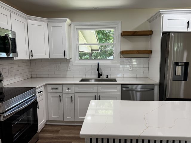 1008 Peachtree Dr, Smyrna, TN 37167