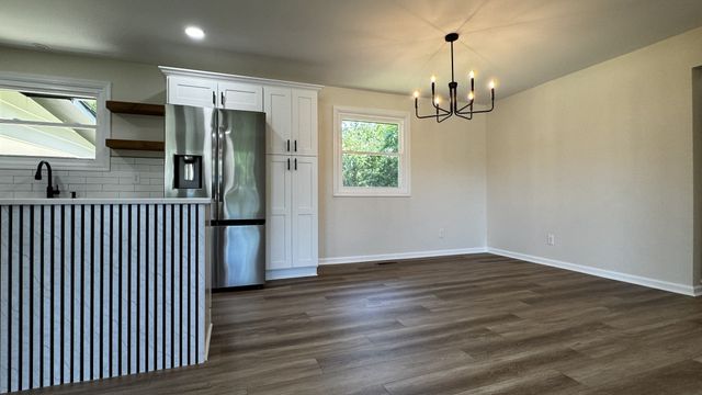 1008 Peachtree Dr, Smyrna, TN 37167