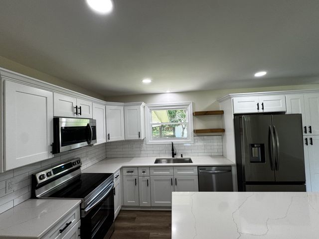 1008 Peachtree Dr, Smyrna, TN 37167