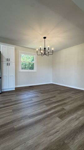 1008 Peachtree Dr, Smyrna, TN 37167