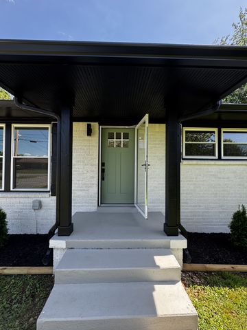 1008 Peachtree Dr, Smyrna, TN 37167