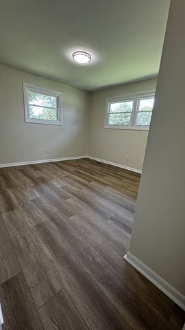 1008 Peachtree Dr, Smyrna, TN 37167