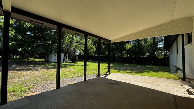 1008 Peachtree Dr, Smyrna, TN 37167