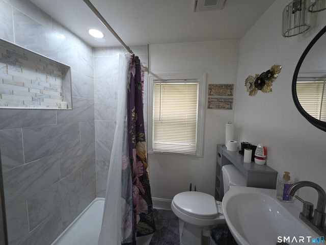 119 Salisbury Street, Hartford, CT 06112