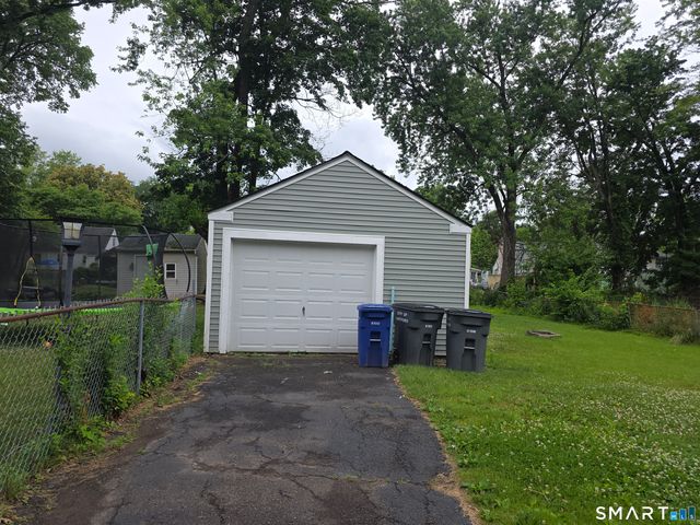 119 Salisbury Street, Hartford, CT 06112