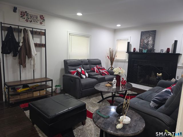 119 Salisbury Street, Hartford, CT 06112