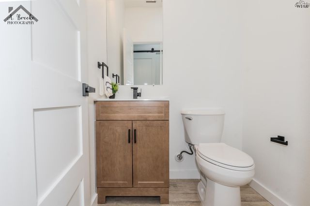 209 E IKARD STREET, Henrietta, TX 76365