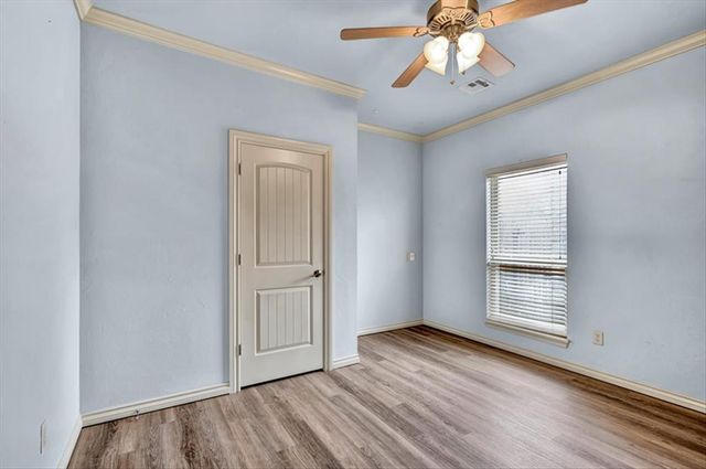 13823 Oxford Drive, Edmond, OK 73013