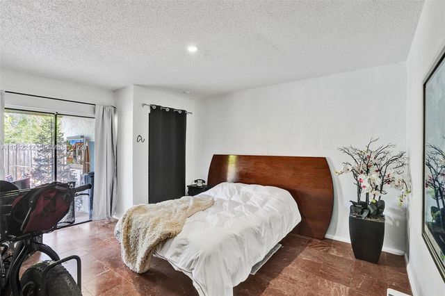 3515 SW 113th Ct, Miami, FL 33165