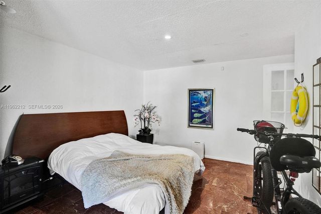 3515 SW 113th Ct, Miami, FL 33165