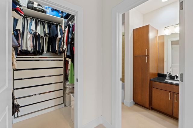 1807 Poquito ST 30, Austin, TX 78702