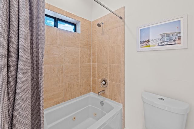 1807 Poquito ST 30, Austin, TX 78702