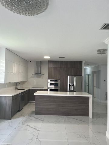 11202 NW 73rd Terrace ., Doral, FL 33178