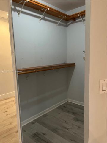 11202 NW 73rd Terrace ., Doral, FL 33178