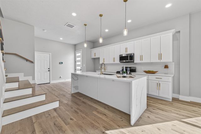 4117 Yale Street, Houston, TX 77018