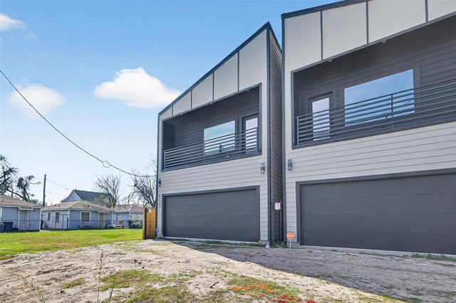 4117 Yale Street, Houston, TX 77018