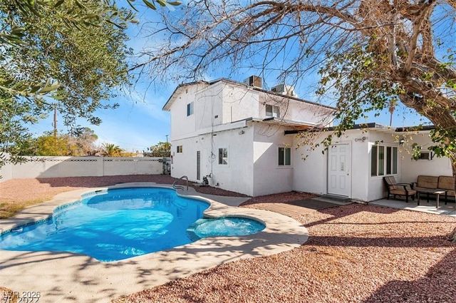 1580 Palora Avenue, Las Vegas, NV 89169