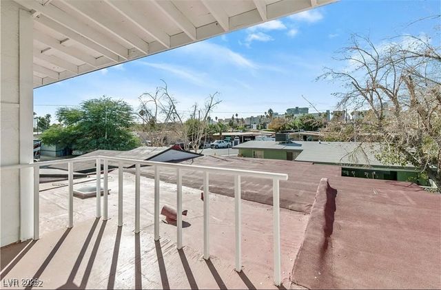 1580 Palora Avenue, Las Vegas, NV 89169