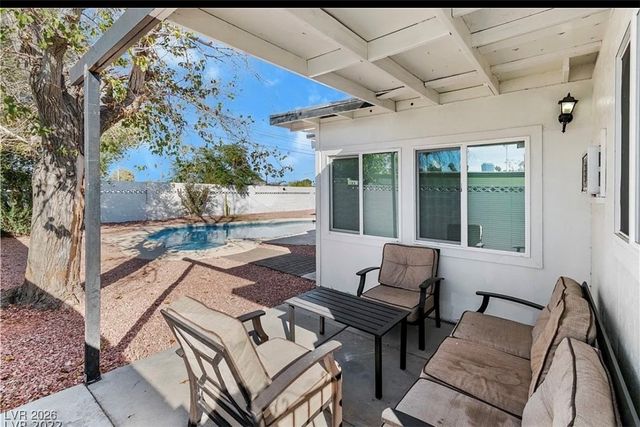 1580 Palora Avenue, Las Vegas, NV 89169