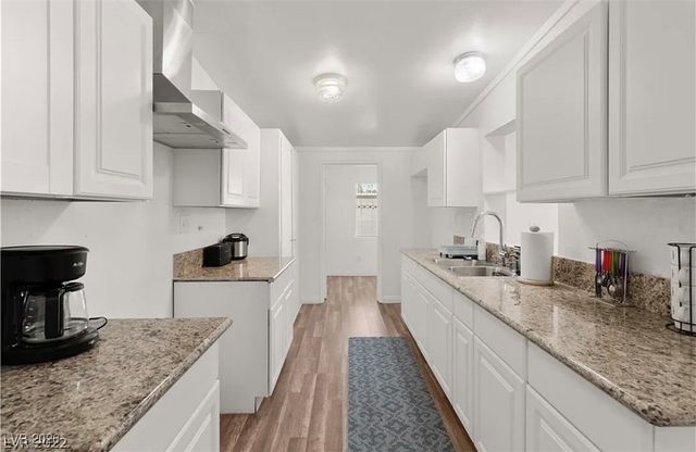 1580 Palora Avenue, Las Vegas, NV 89169