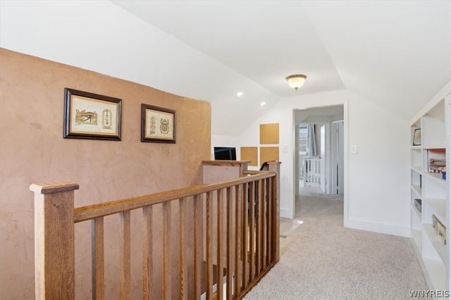 121 Country Parkway, Amherst, NY 14221