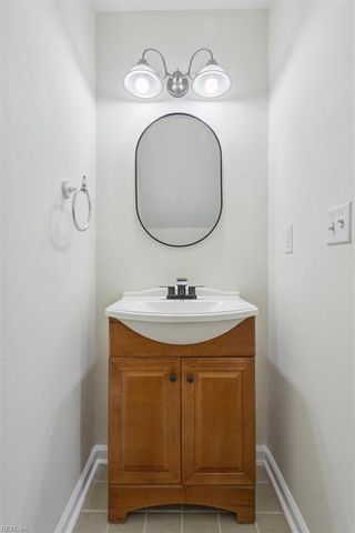 107 Post Oak RD, Yorktown, VA 23693