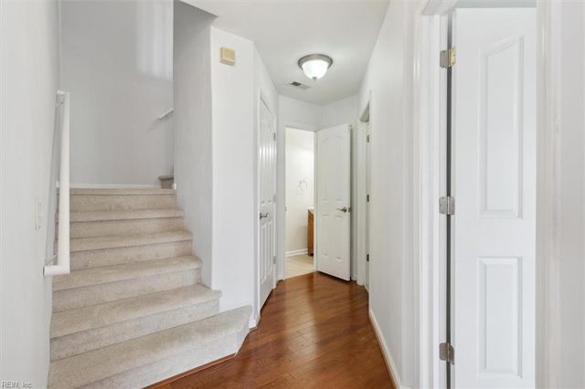 107 Post Oak RD, Yorktown, VA 23693