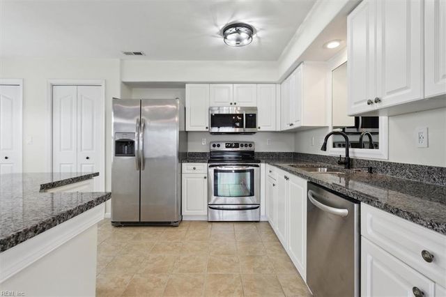107 Post Oak RD, Yorktown, VA 23693
