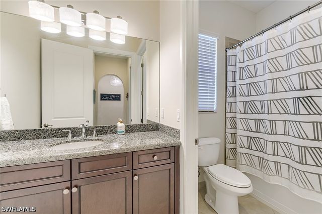 9335 Woodhurst DR, Naples, FL 34120