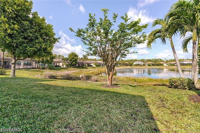 9335 Woodhurst DR, Naples, FL 34120