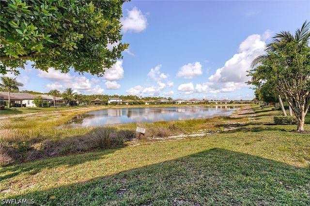 9335 Woodhurst DR, Naples, FL 34120