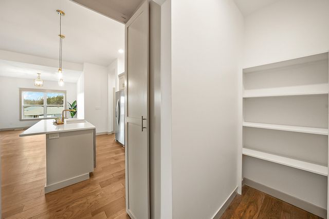 435 DOVER CT, Holts Summit, MO 65043