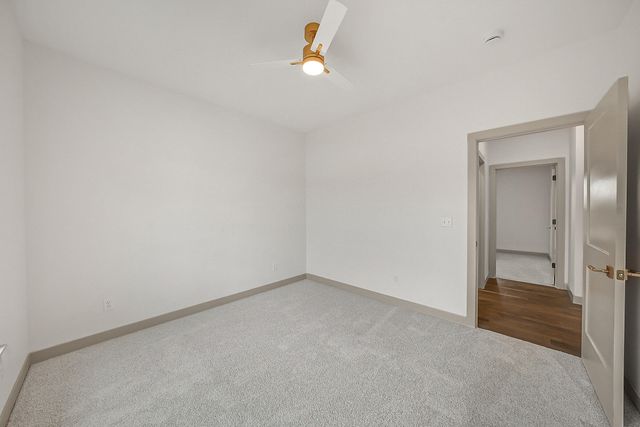 435 DOVER CT, Holts Summit, MO 65043