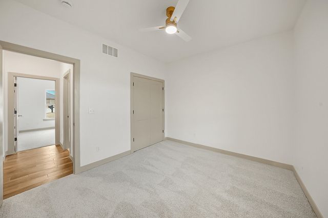 435 DOVER CT, Holts Summit, MO 65043