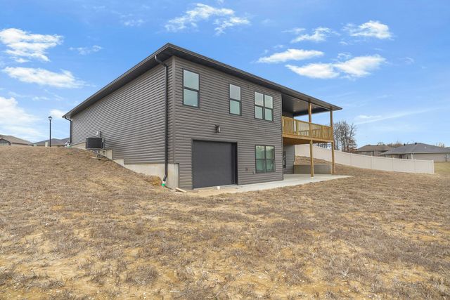 435 DOVER CT, Holts Summit, MO 65043