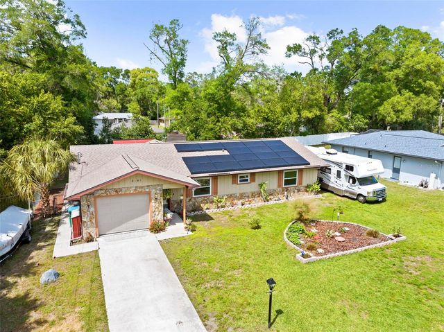 6141 E DELL LANE, Inverness, FL 34452